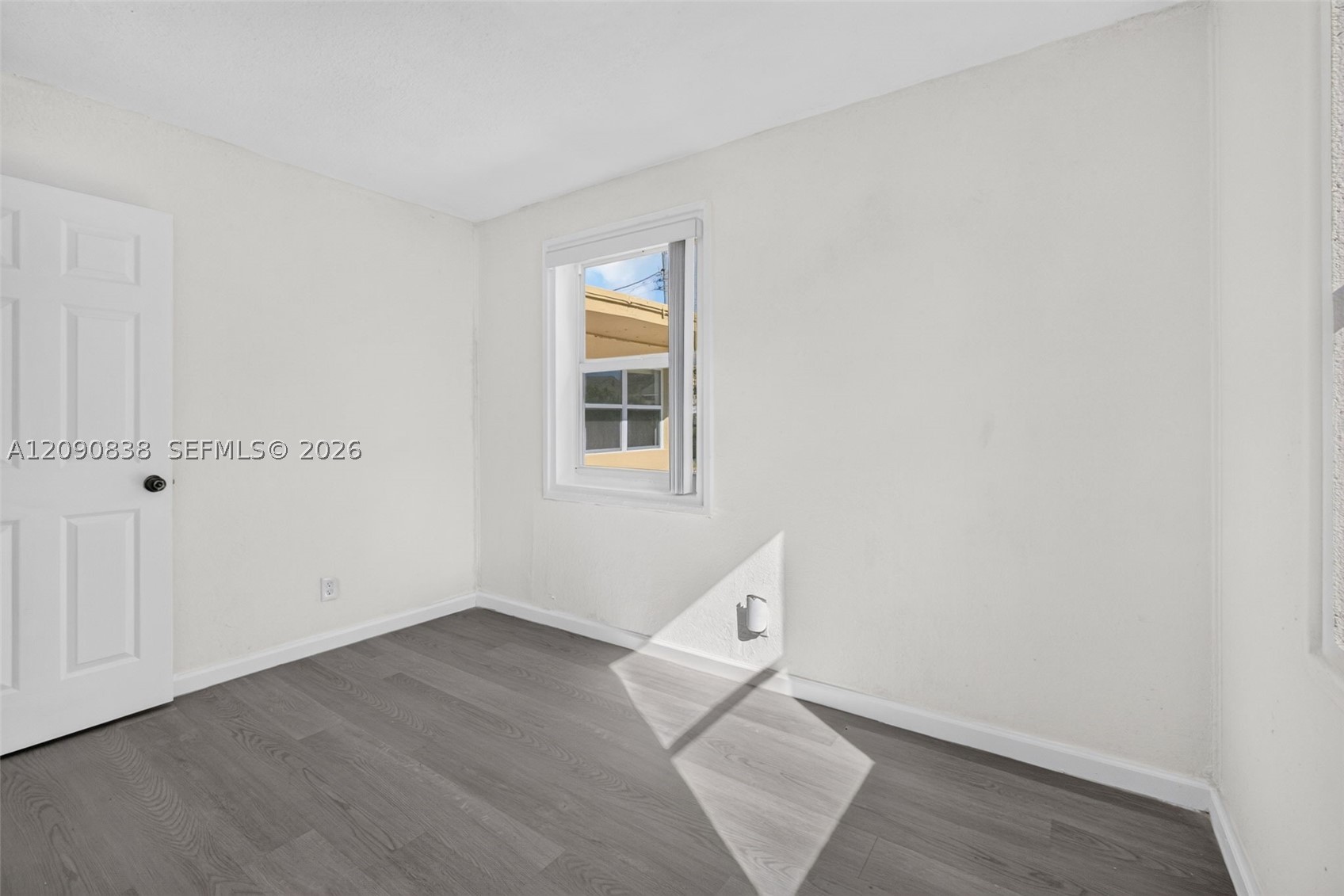 840 W 4th St #-, Riviera Beach FL 33404