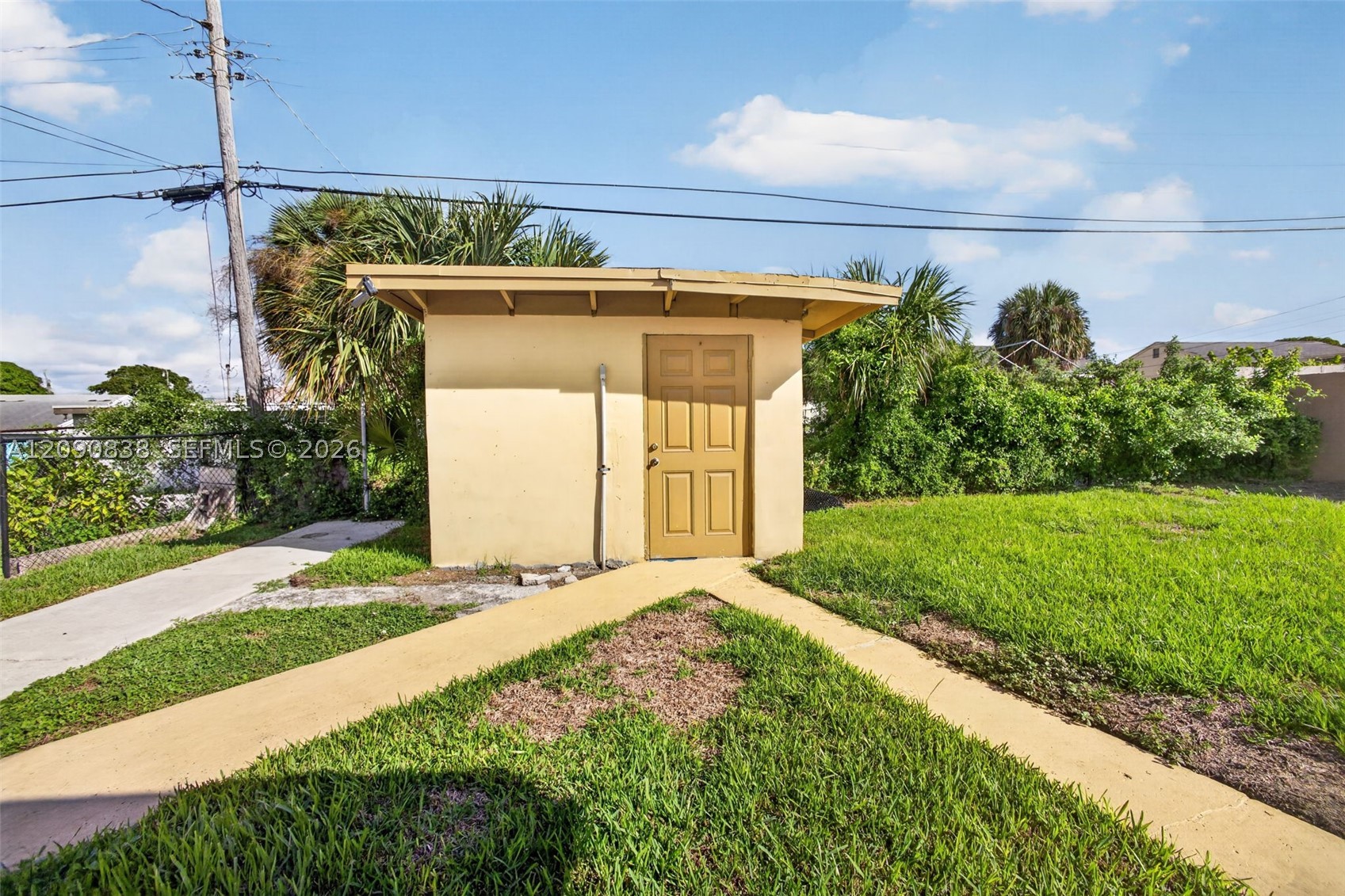 840 W 4th St #-, Riviera Beach FL 33404