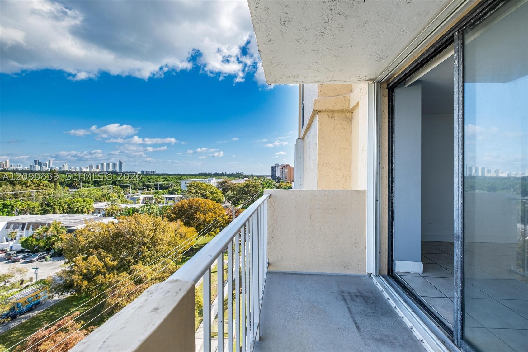 2350 NE 135th St #811, North Miami FL 33181