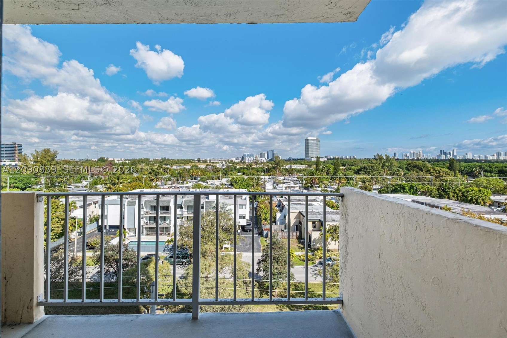 2350 NE 135th St #811, North Miami FL 33181