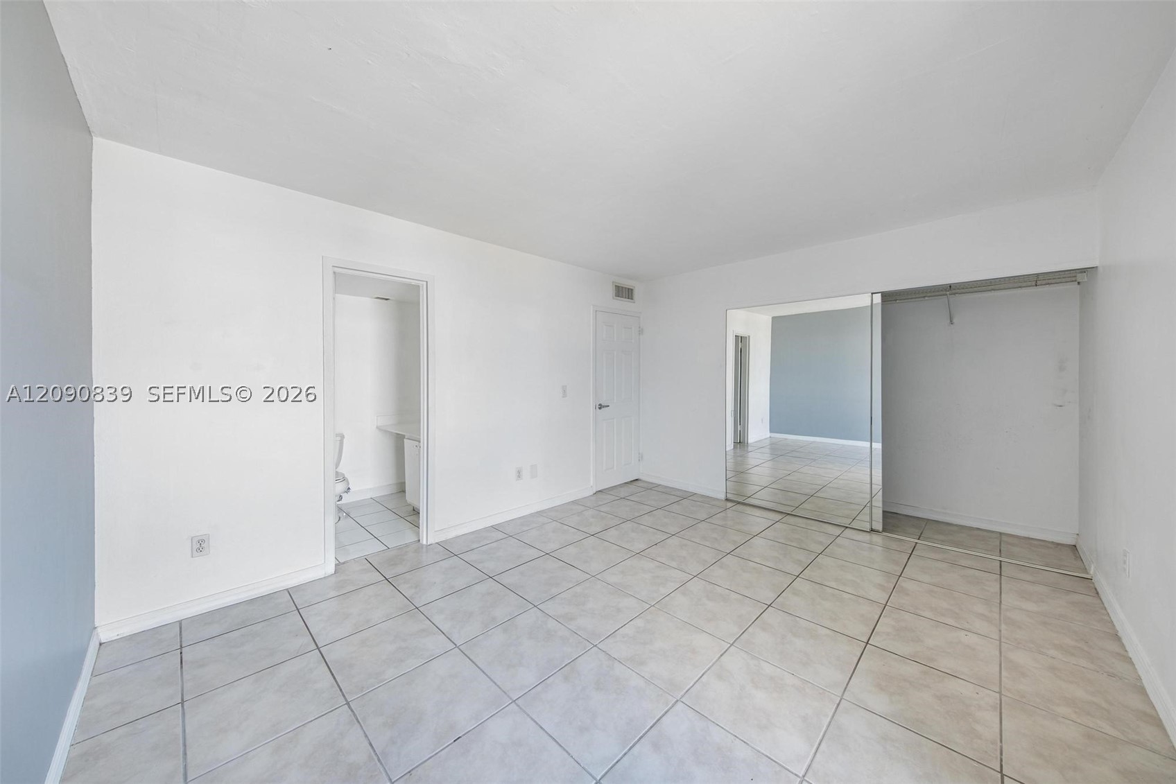 2350 NE 135th St #811, North Miami FL 33181