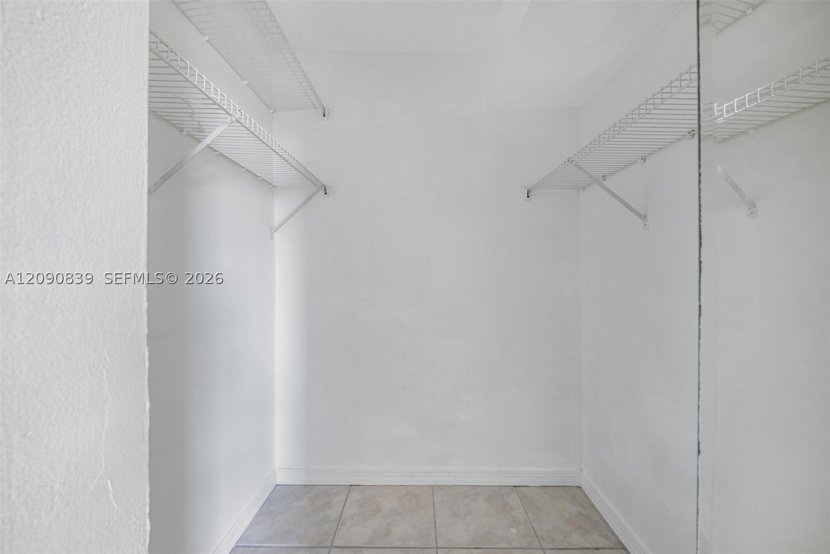 2350 NE 135th St #811, North Miami FL 33181