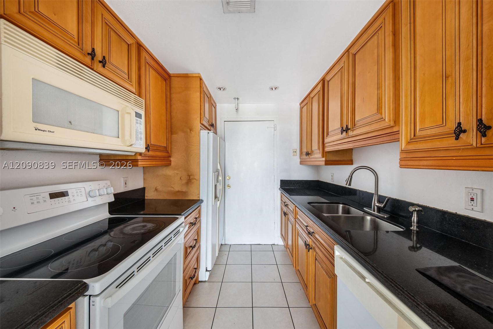 2350 NE 135th St #811, North Miami FL 33181