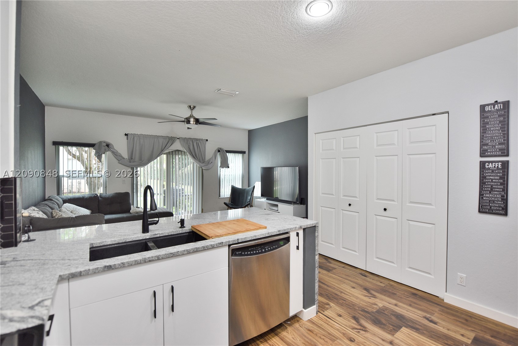 3356 NW 29th Ct, Lauderdale Lakes FL 33311