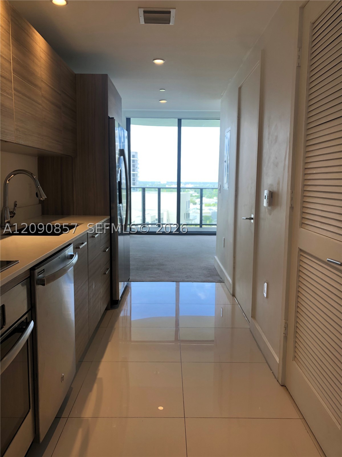 121 NE 34 ST #1515, Miami FL 33137
