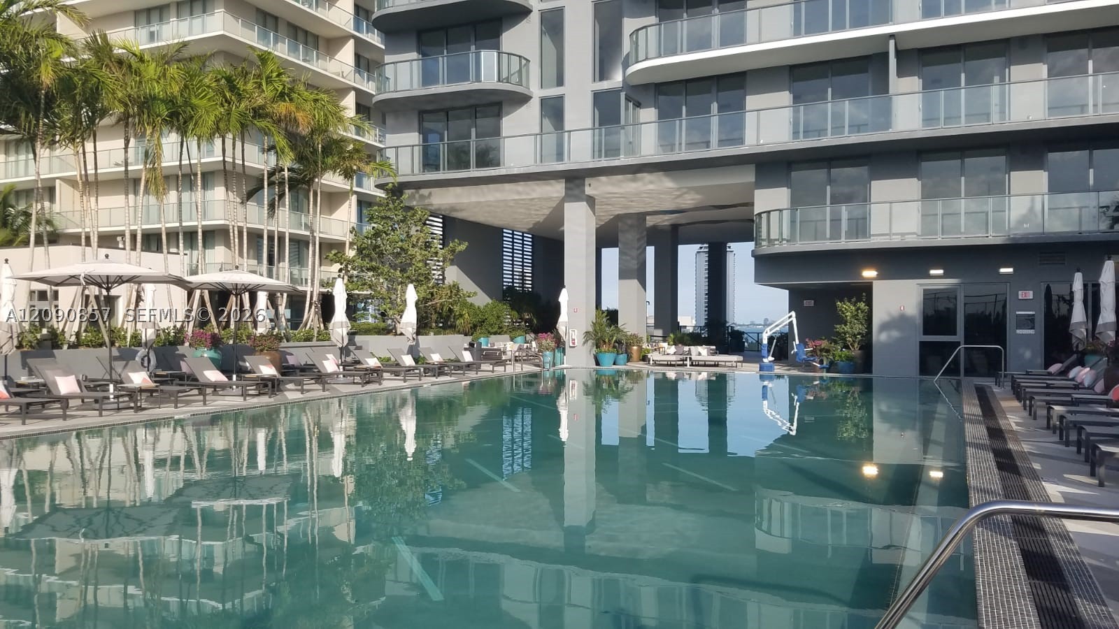 121 NE 34 ST #1515, Miami FL 33137