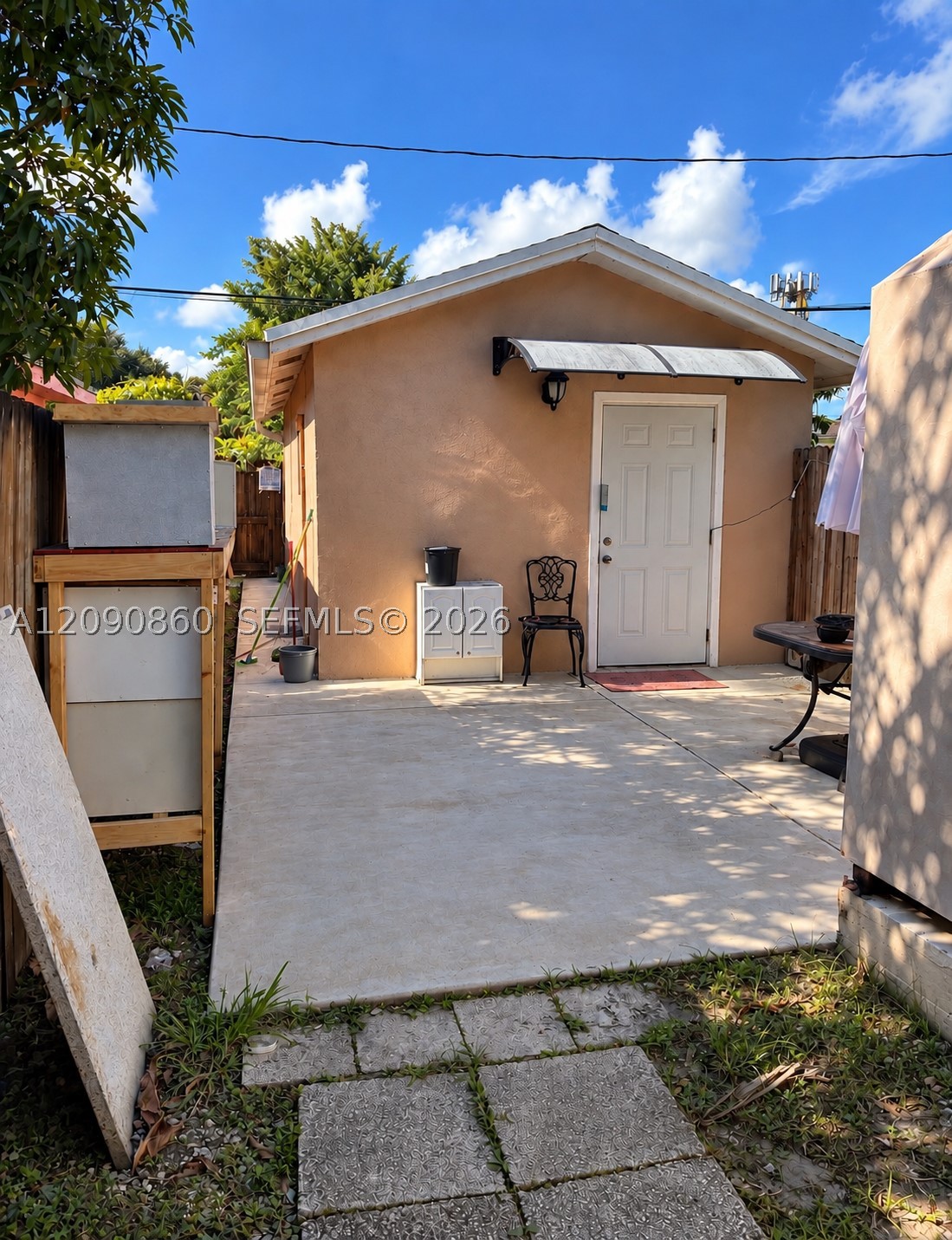 10665 SW 6 St, Miami FL 33174