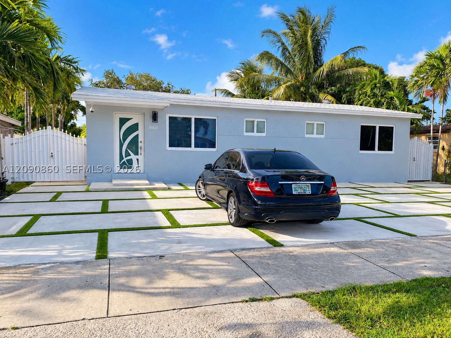 10665 SW 6 St, Miami FL 33174