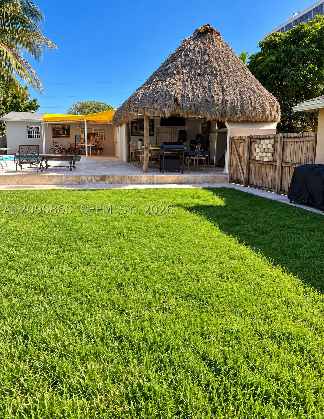 10665 SW 6 St, Miami FL 33174