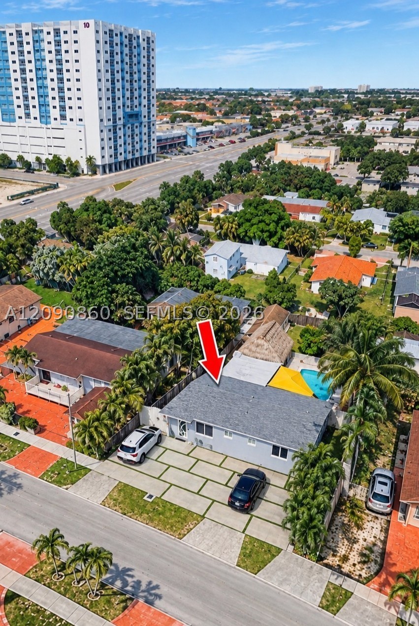 10665 SW 6 St, Miami FL 33174