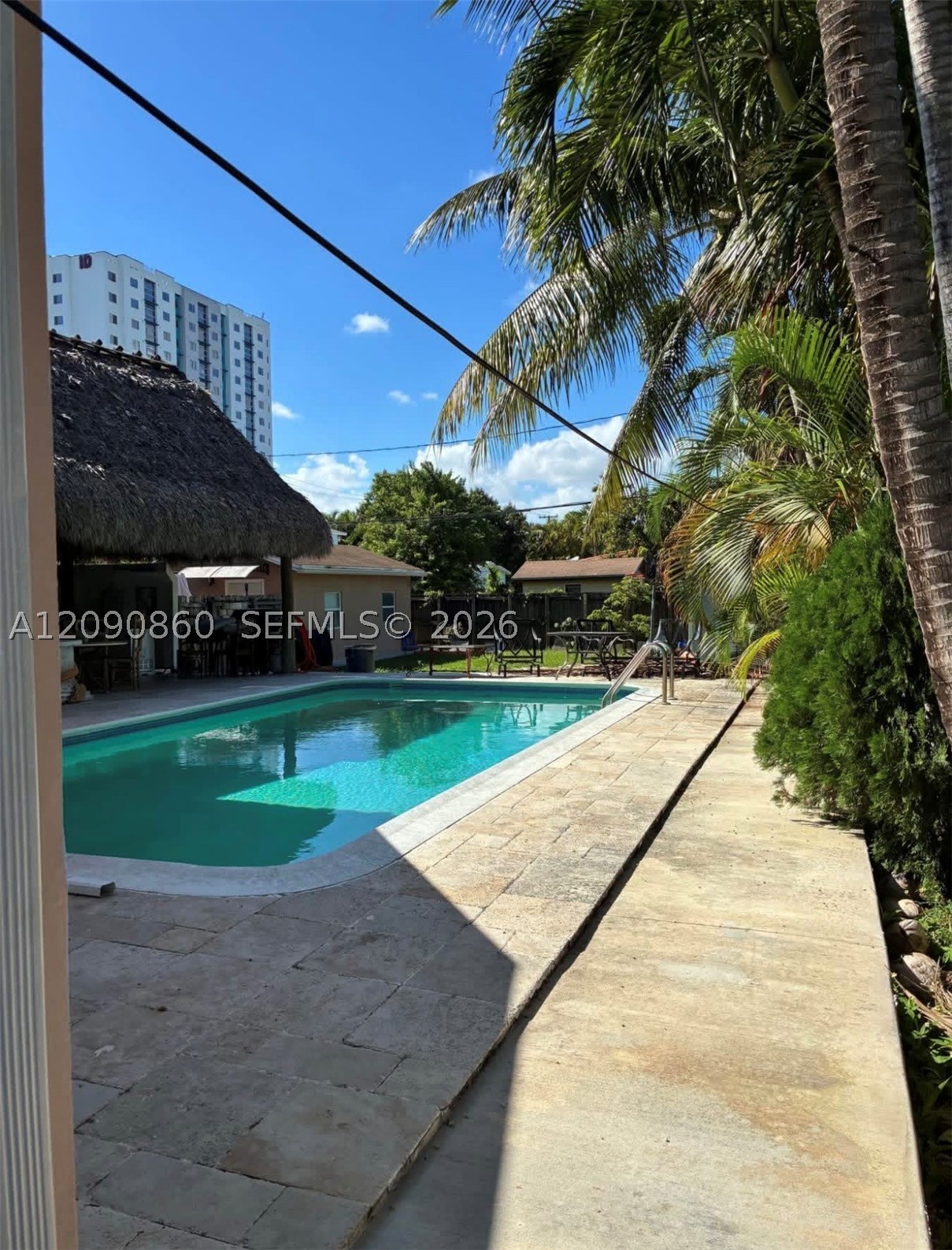 10665 SW 6 St, Miami FL 33174
