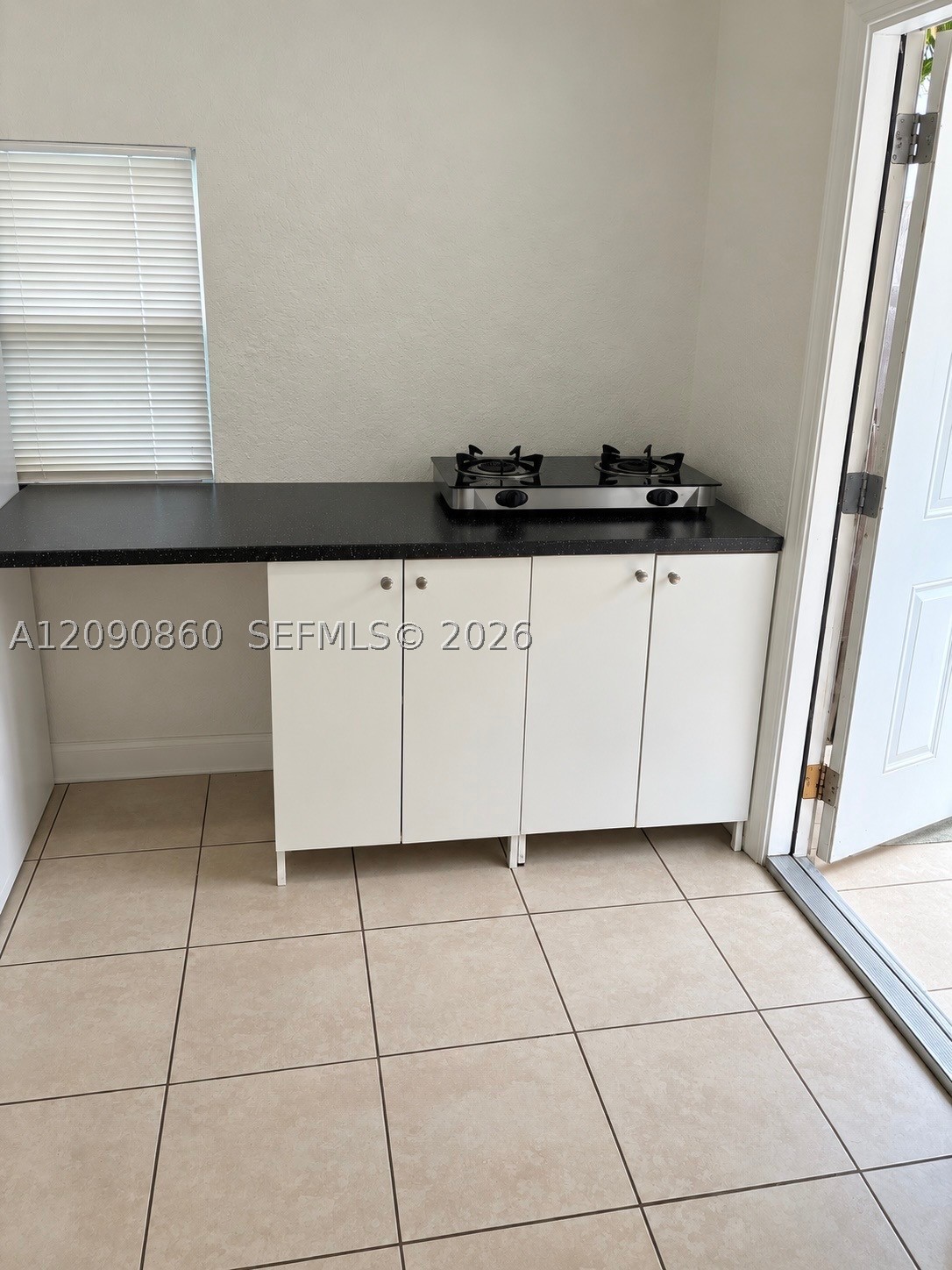 10665 SW 6 St, Miami FL 33174