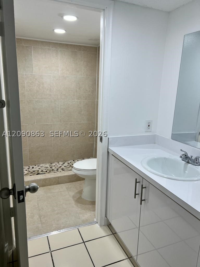 536 NW 114th Ave #102, Sweetwater FL 33172