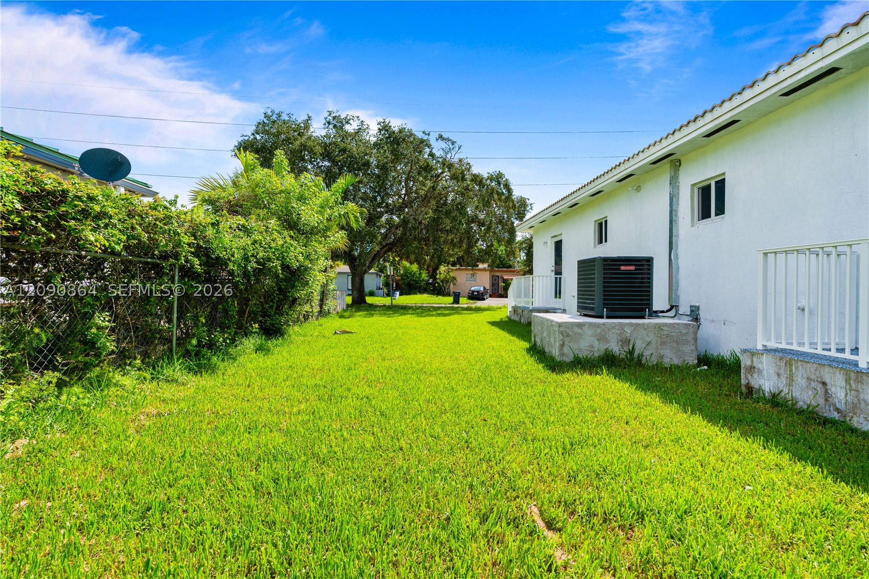 580 Lee Dr, Miami Springs FL 33166