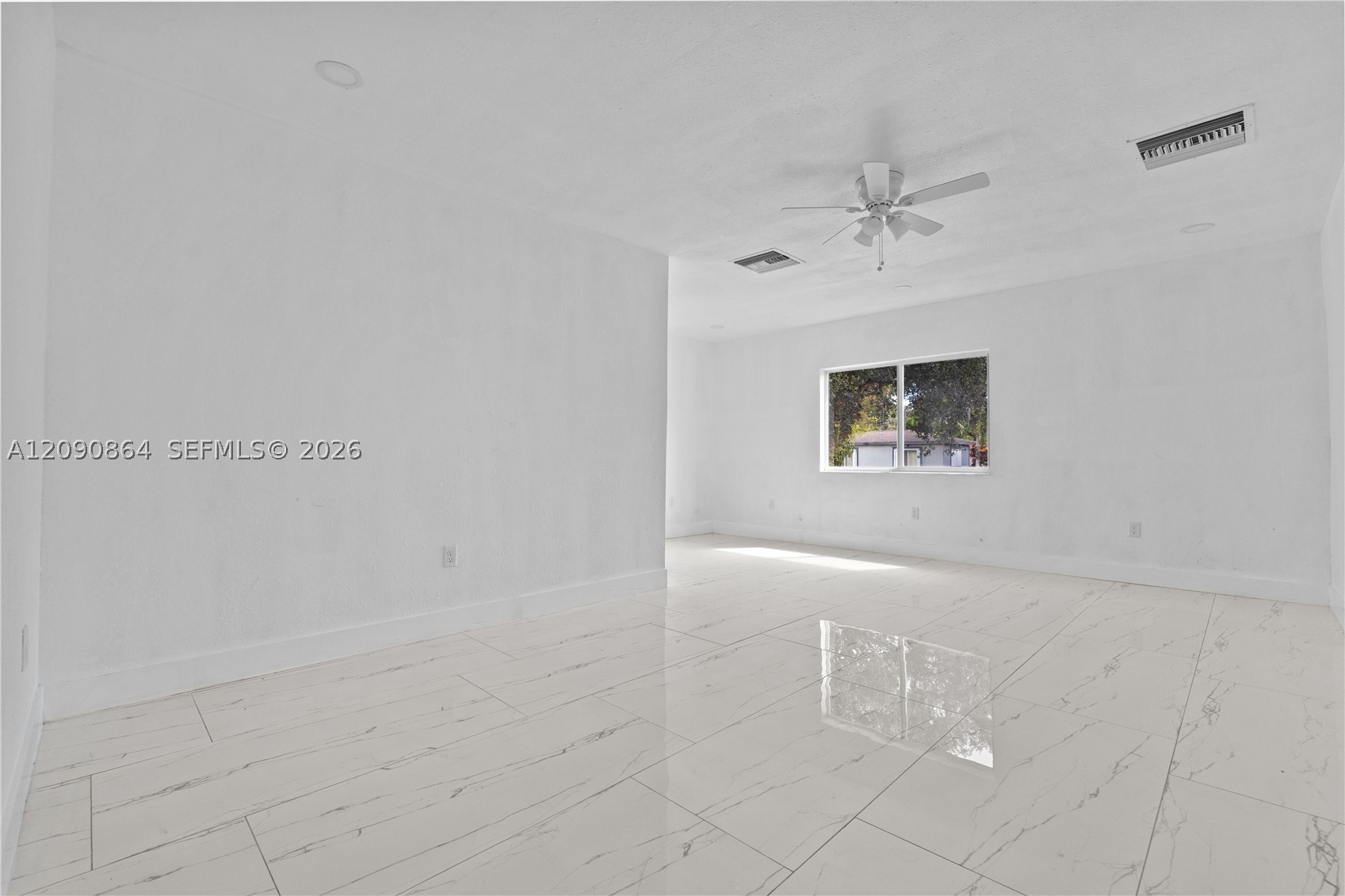 580 Lee Dr, Miami Springs FL 33166