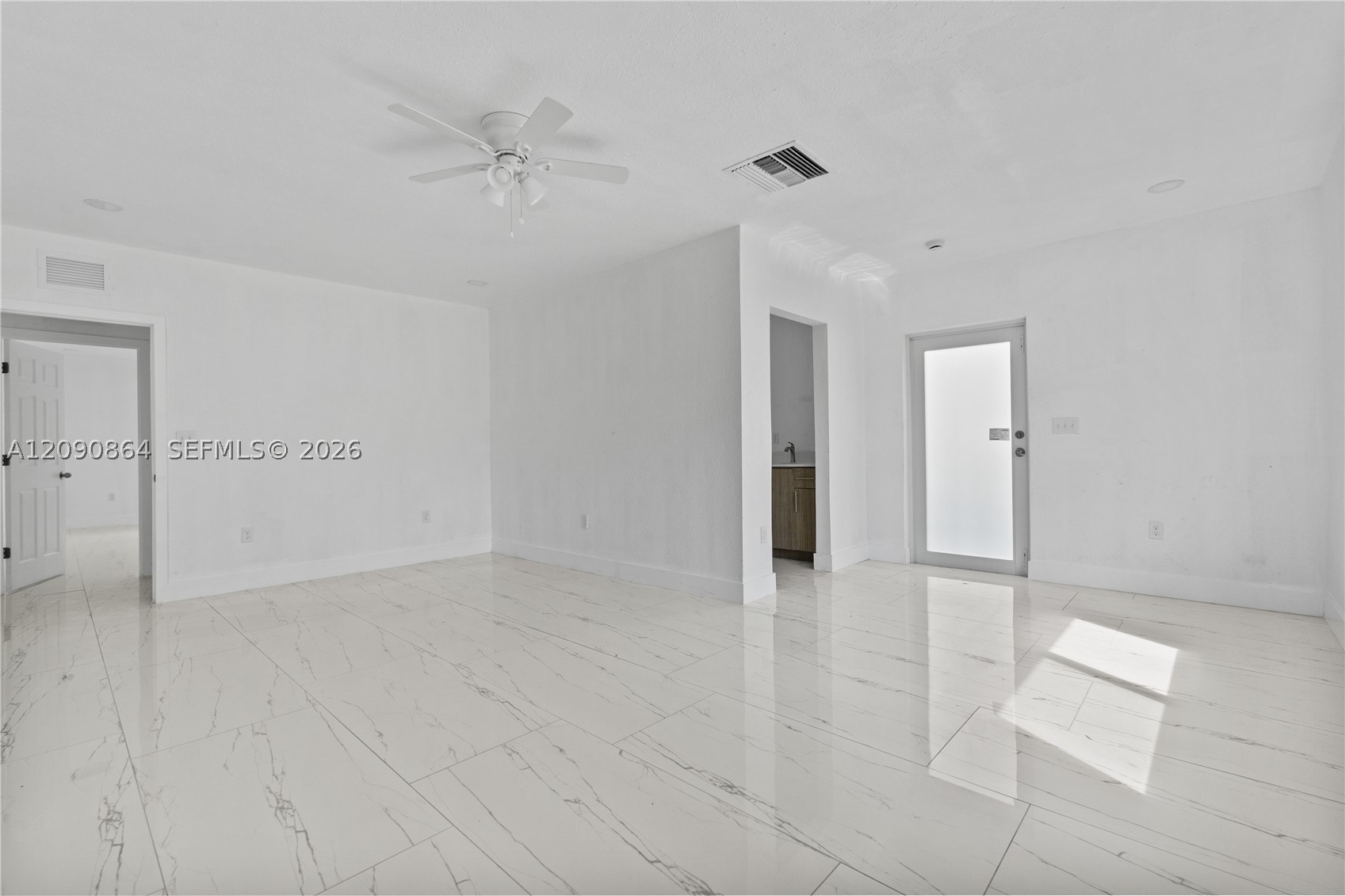 580 Lee Dr, Miami Springs FL 33166