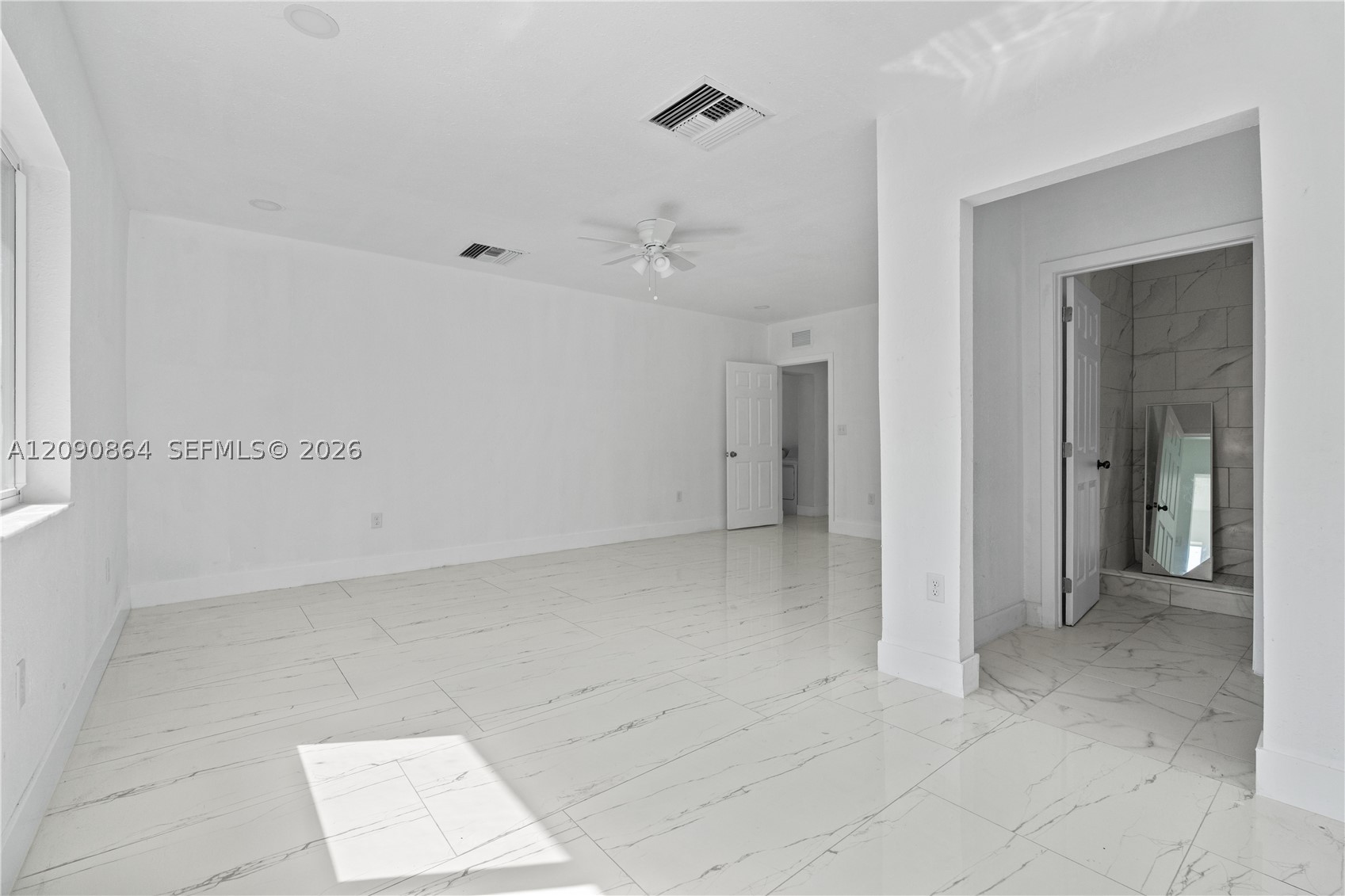580 Lee Dr, Miami Springs FL 33166