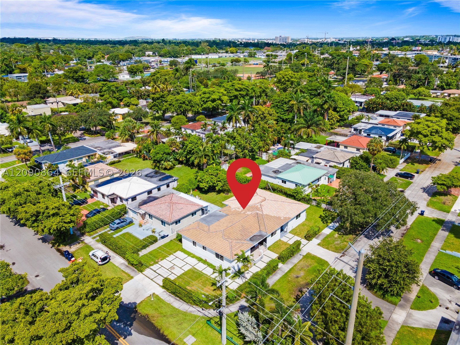 580 Lee Dr, Miami Springs FL 33166