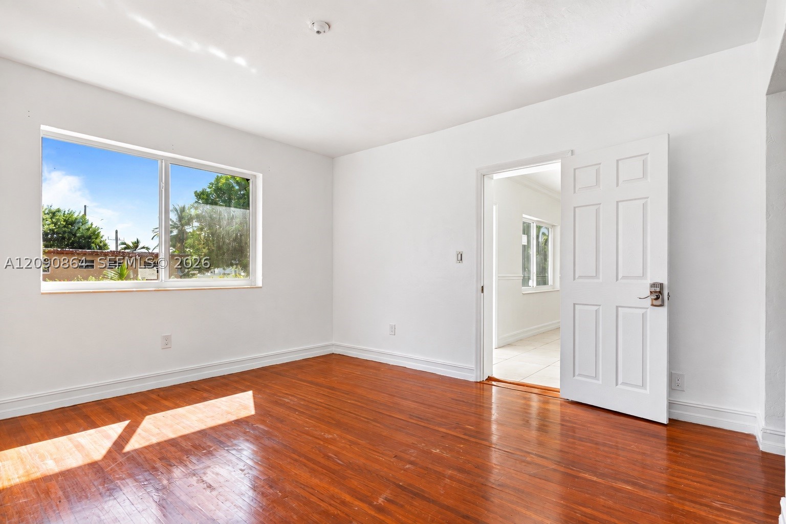 580 Lee Dr, Miami Springs FL 33166