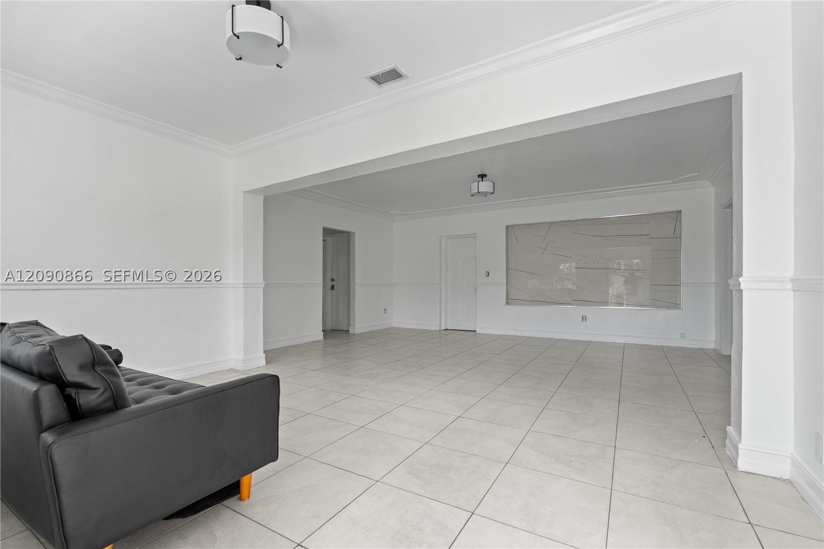 580 Lee Dr, Miami Springs FL 33166