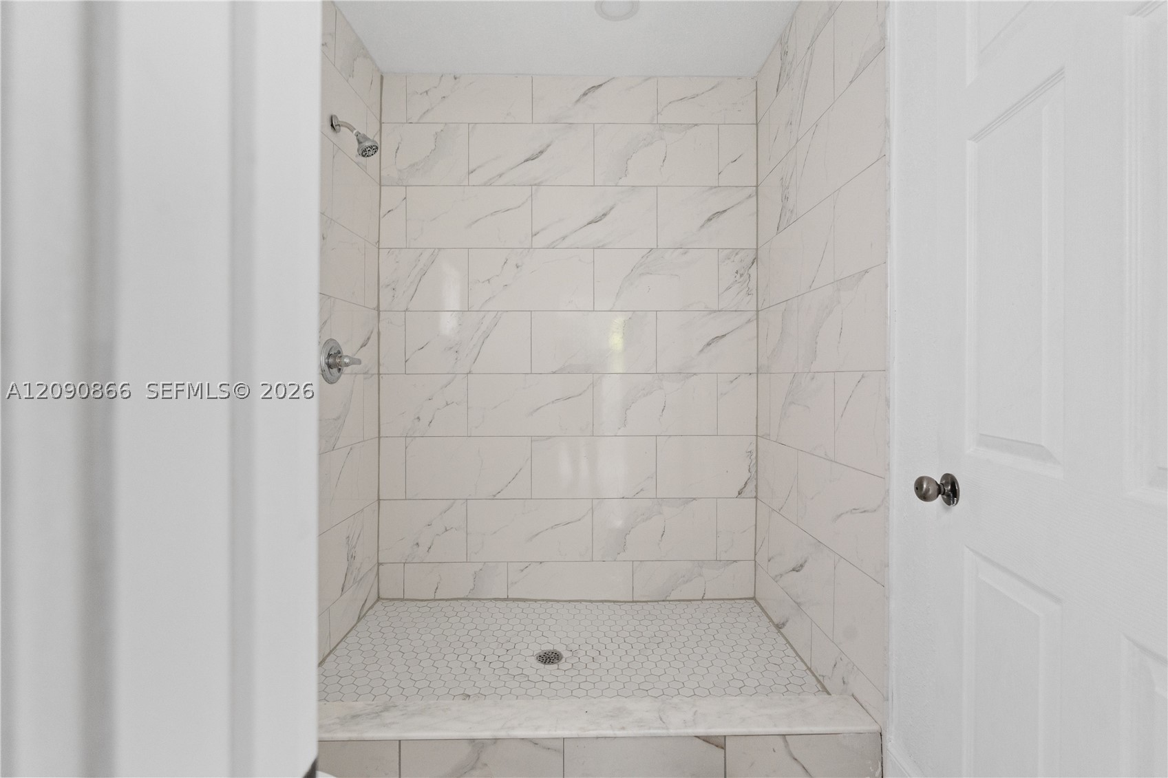 580 Lee Dr, Miami Springs FL 33166