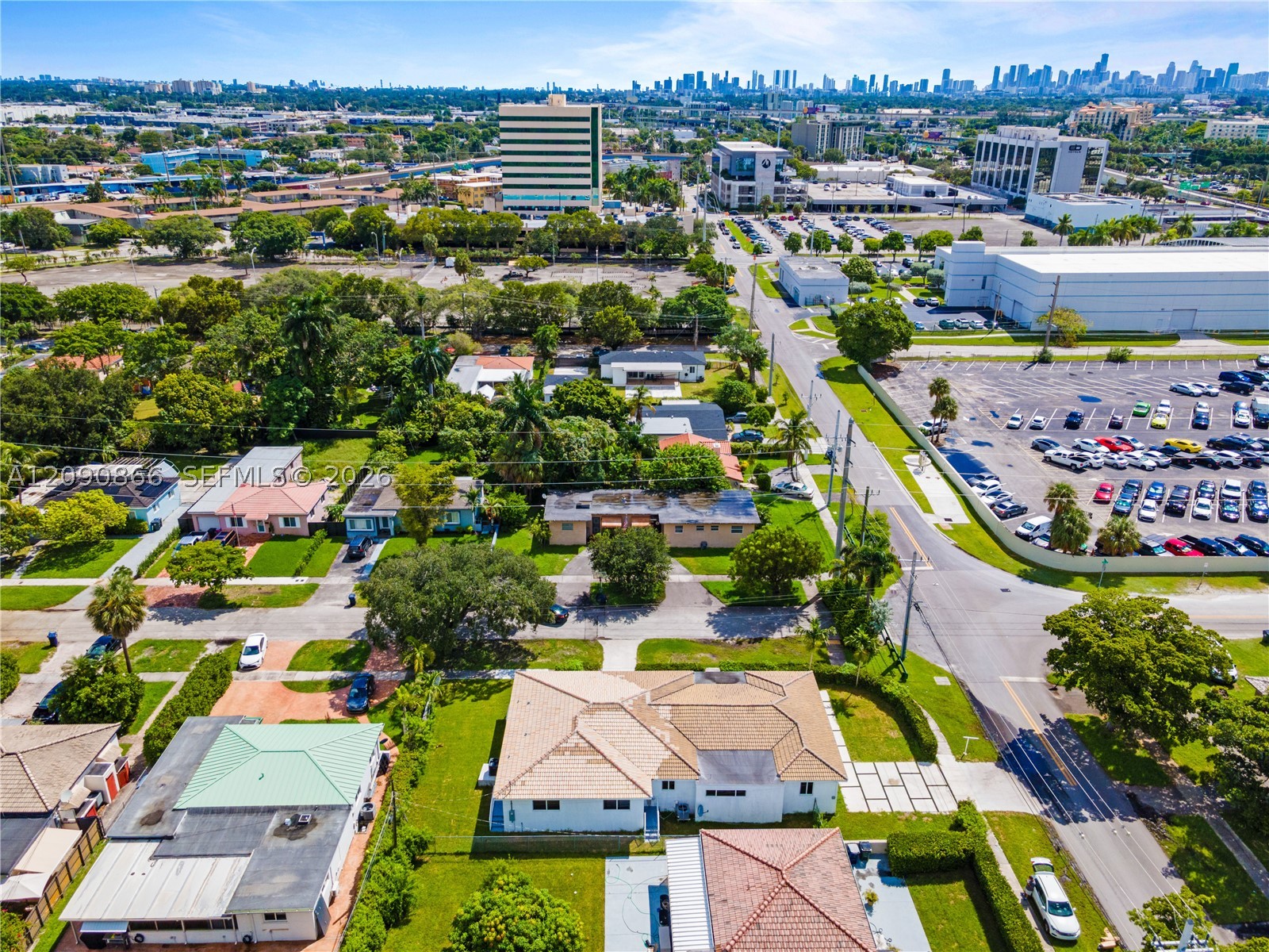 580 Lee Dr, Miami Springs FL 33166