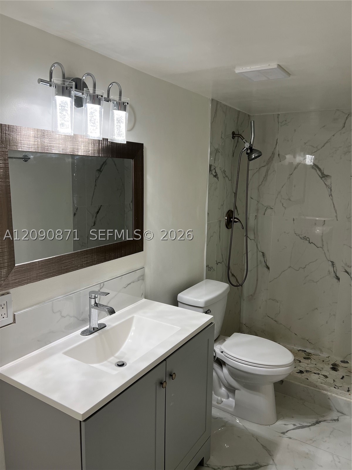 7200 Fairway Dr #H5, Miami Lakes FL 33014