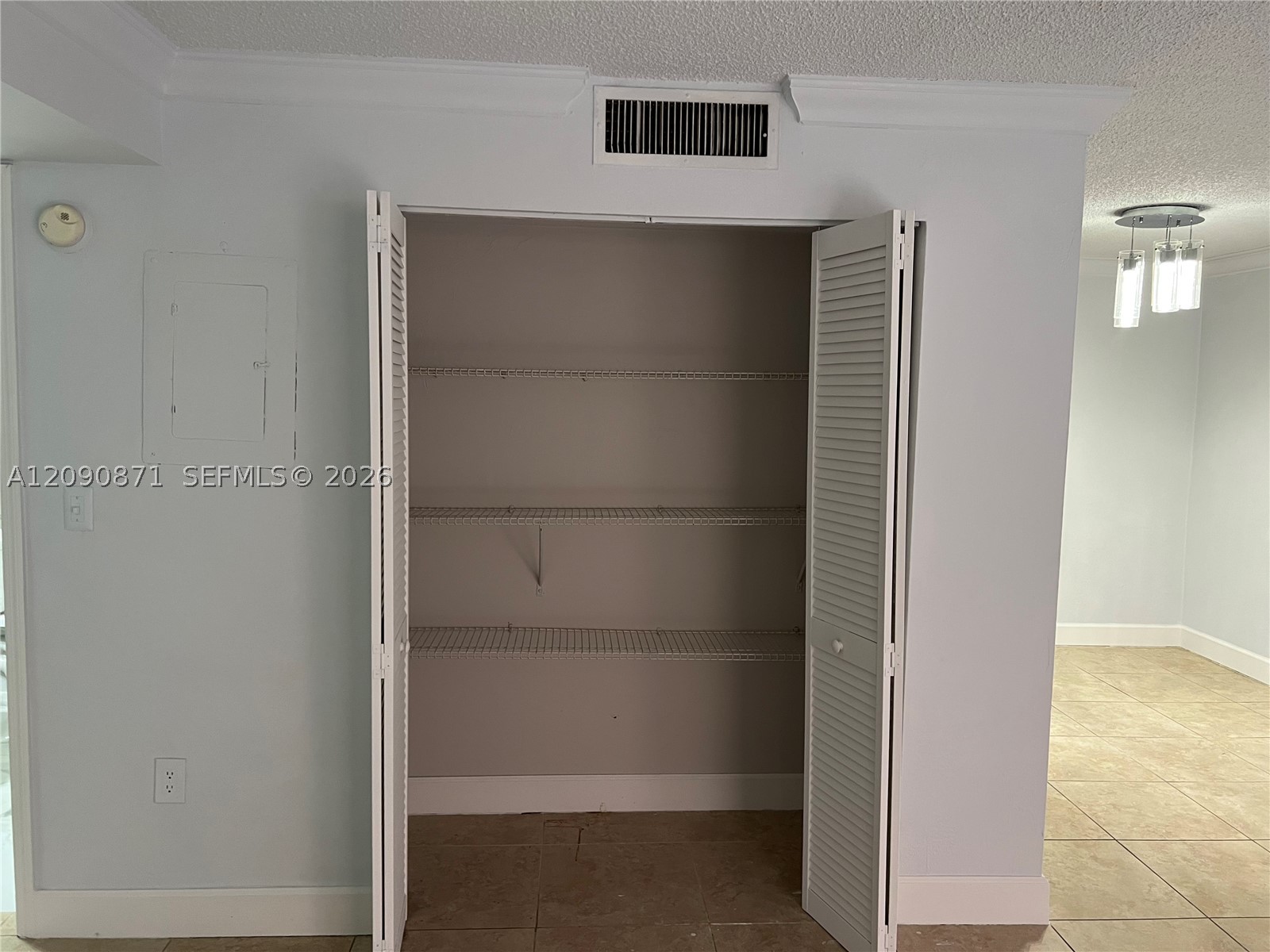 7200 Fairway Dr #H5, Miami Lakes FL 33014