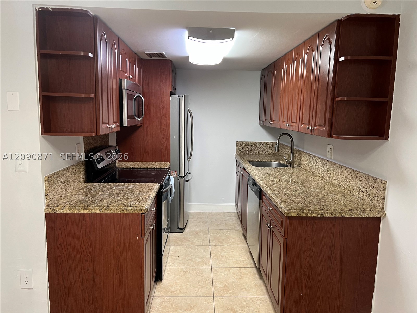 7200 Fairway Dr #H5, Miami Lakes FL 33014