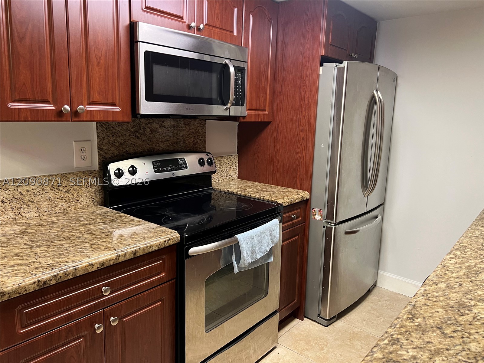 7200 Fairway Dr #H5, Miami Lakes FL 33014