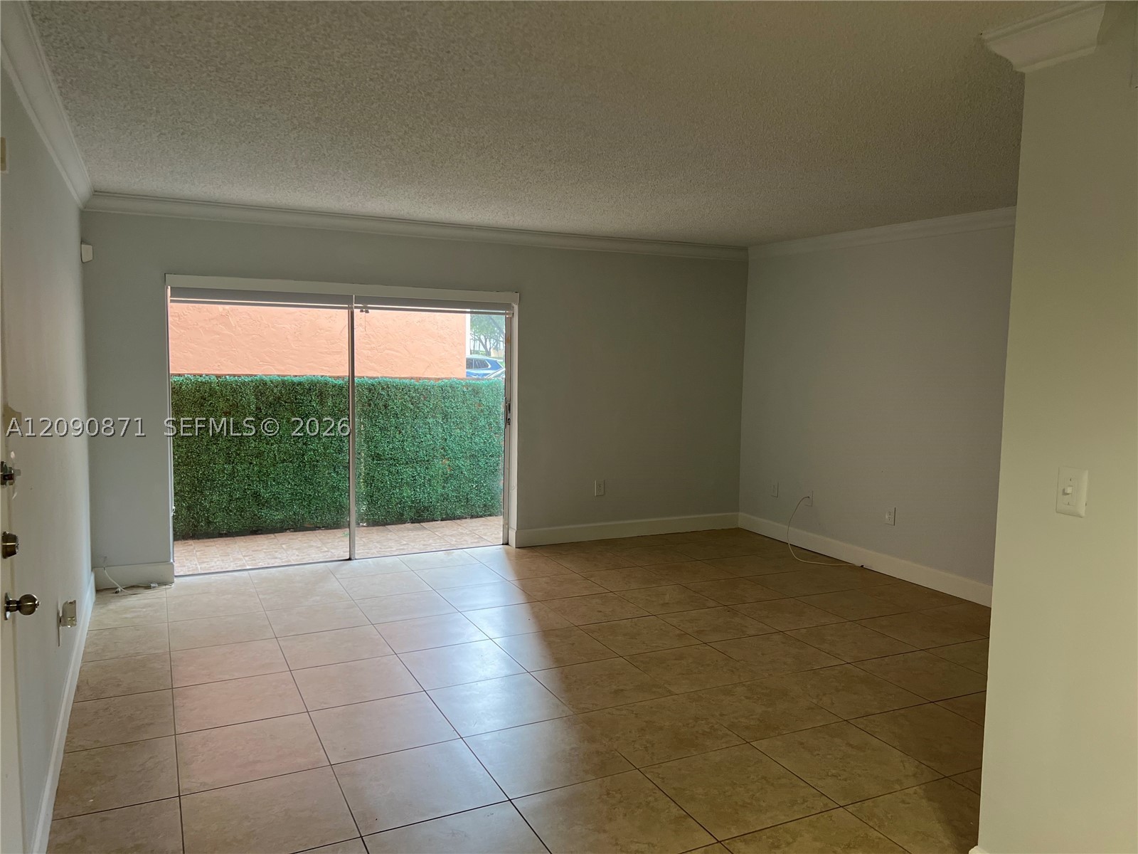 7200 Fairway Dr #H5, Miami Lakes FL 33014