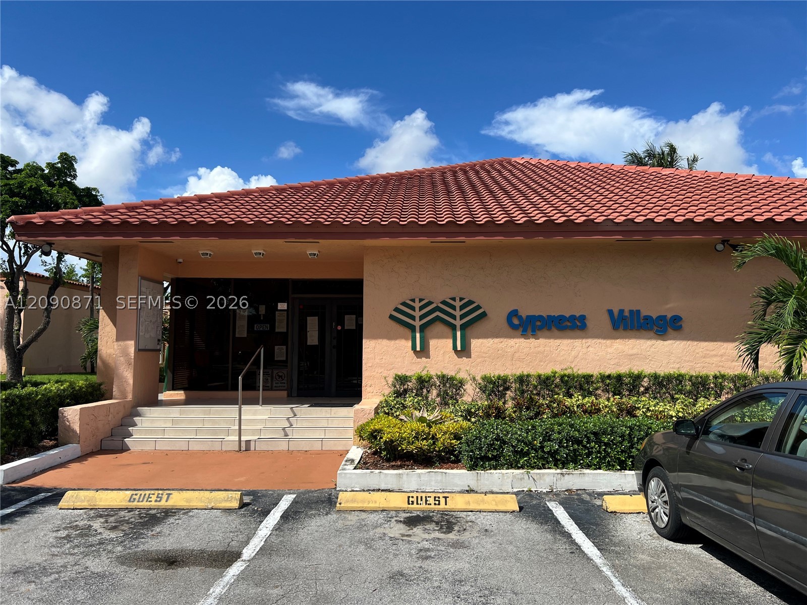 7200 Fairway Dr #H5, Miami Lakes FL 33014