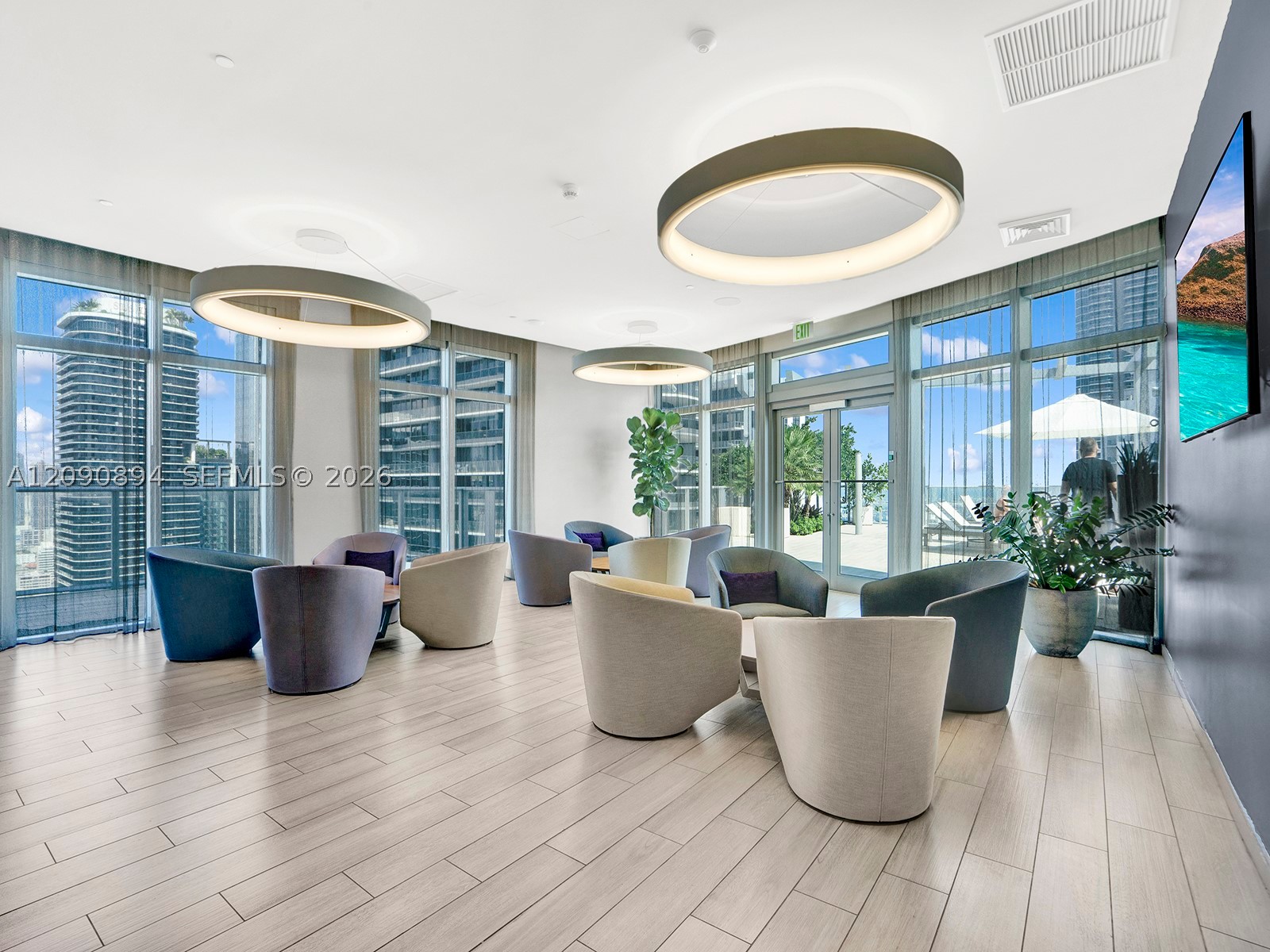 1100 S Miami Ave #3704, Miami FL 33130