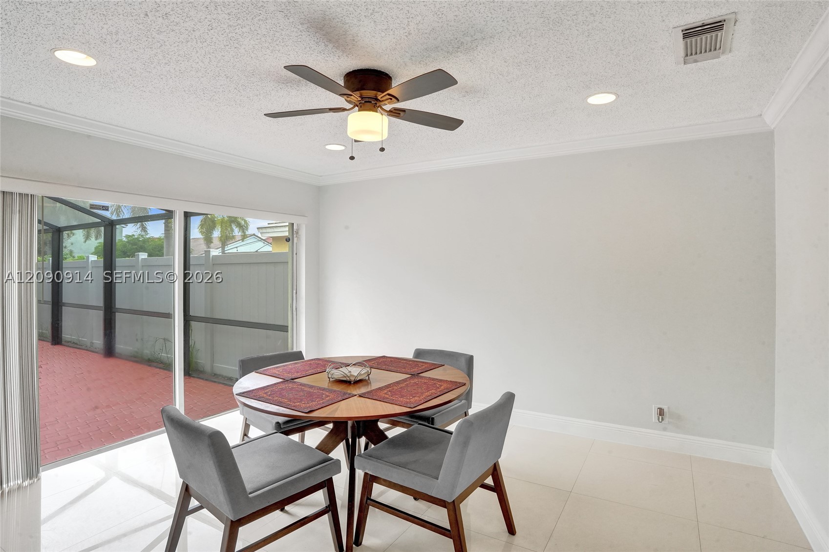 3367 Bonito Ln, Margate FL 33063