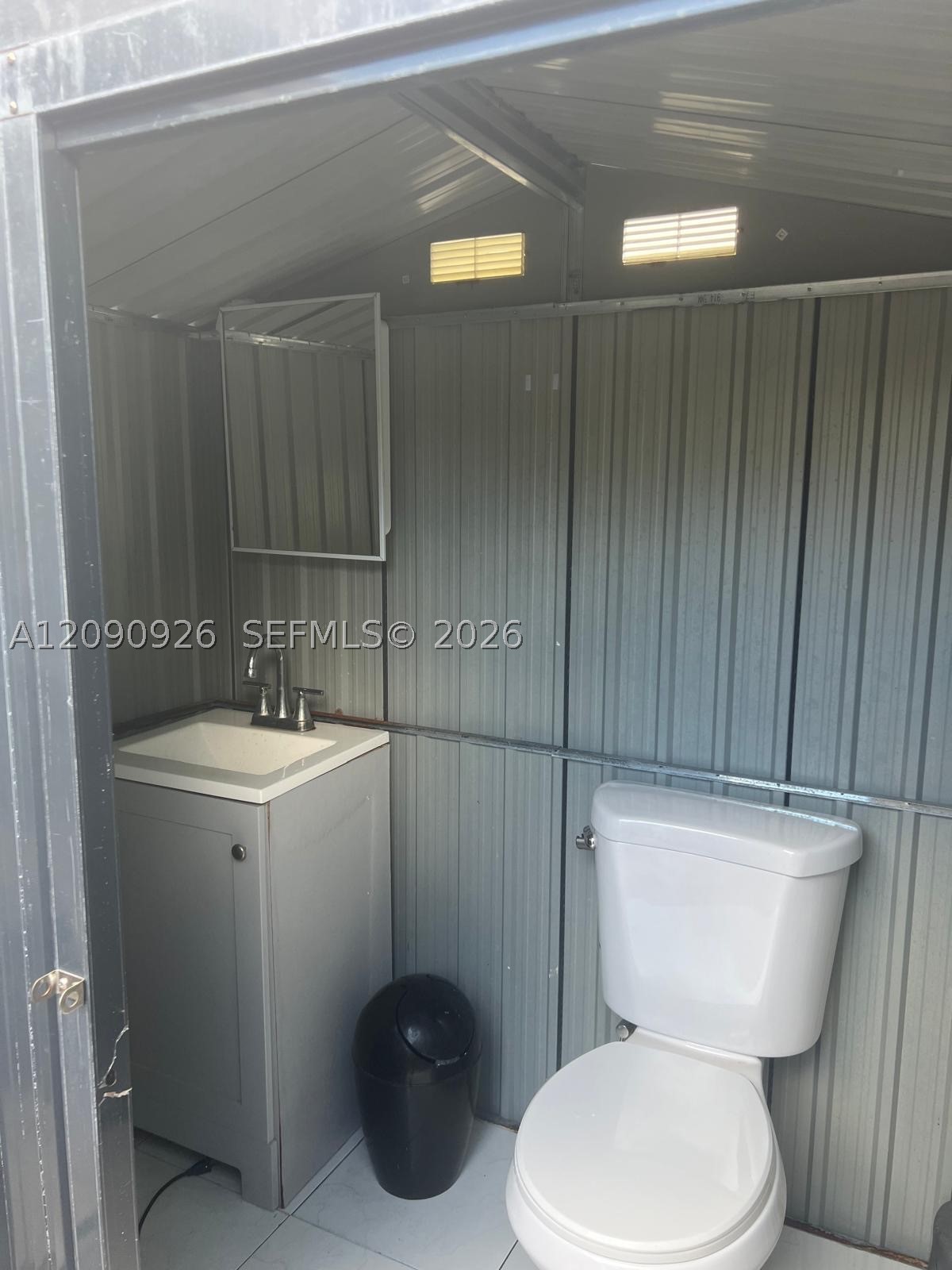 10071 NW 127 terrace, Hialeah Gardens FL 33018