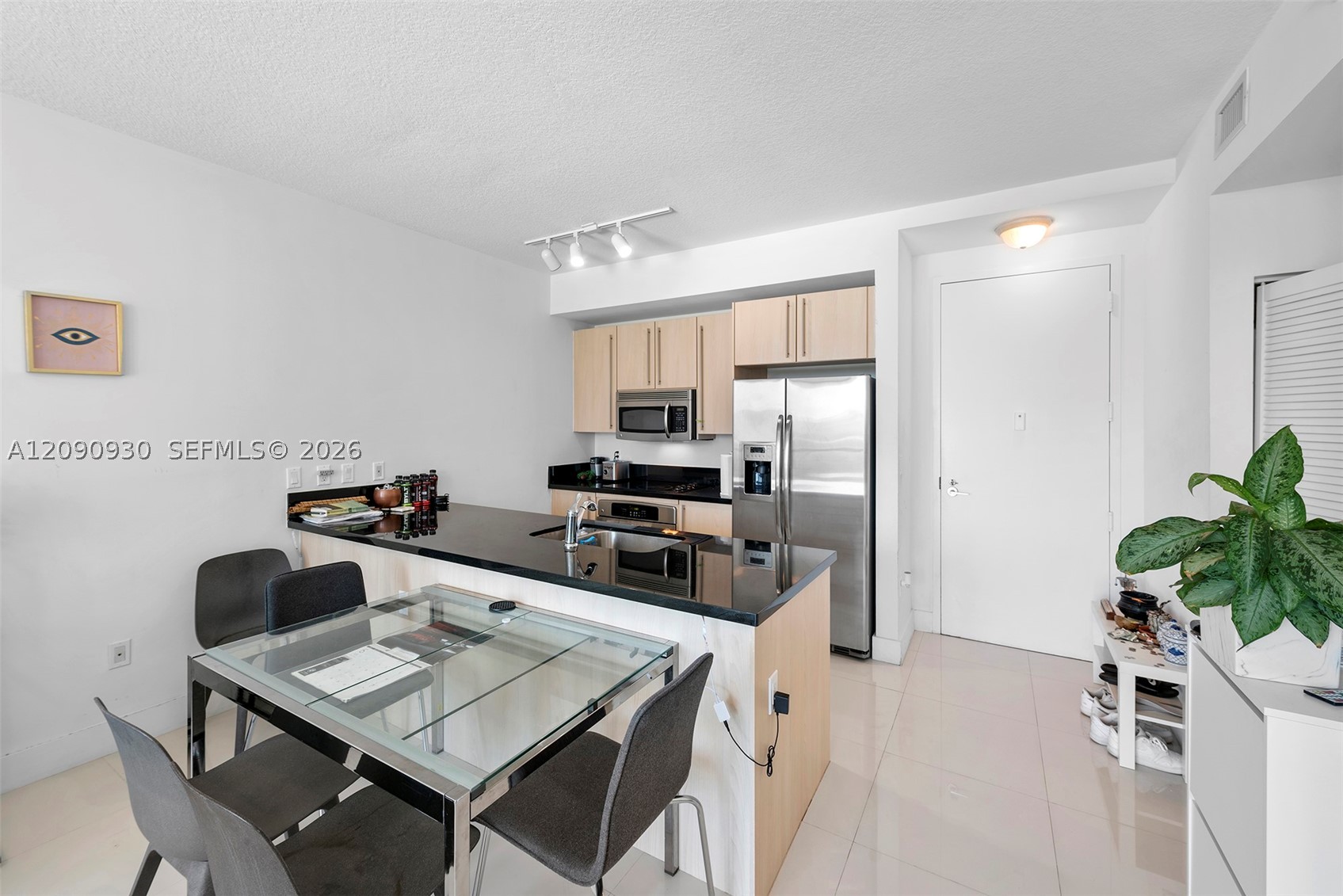 79 SW 12 St #1202-S, Miami FL 33130