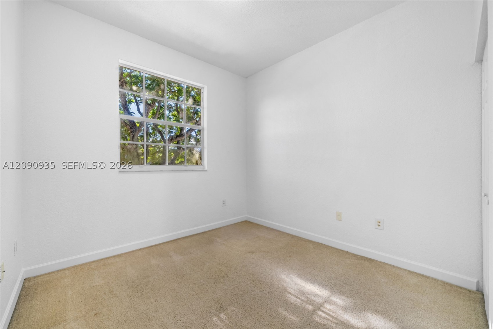 9143 SW 227th St #6, Cutler Bay FL 33190