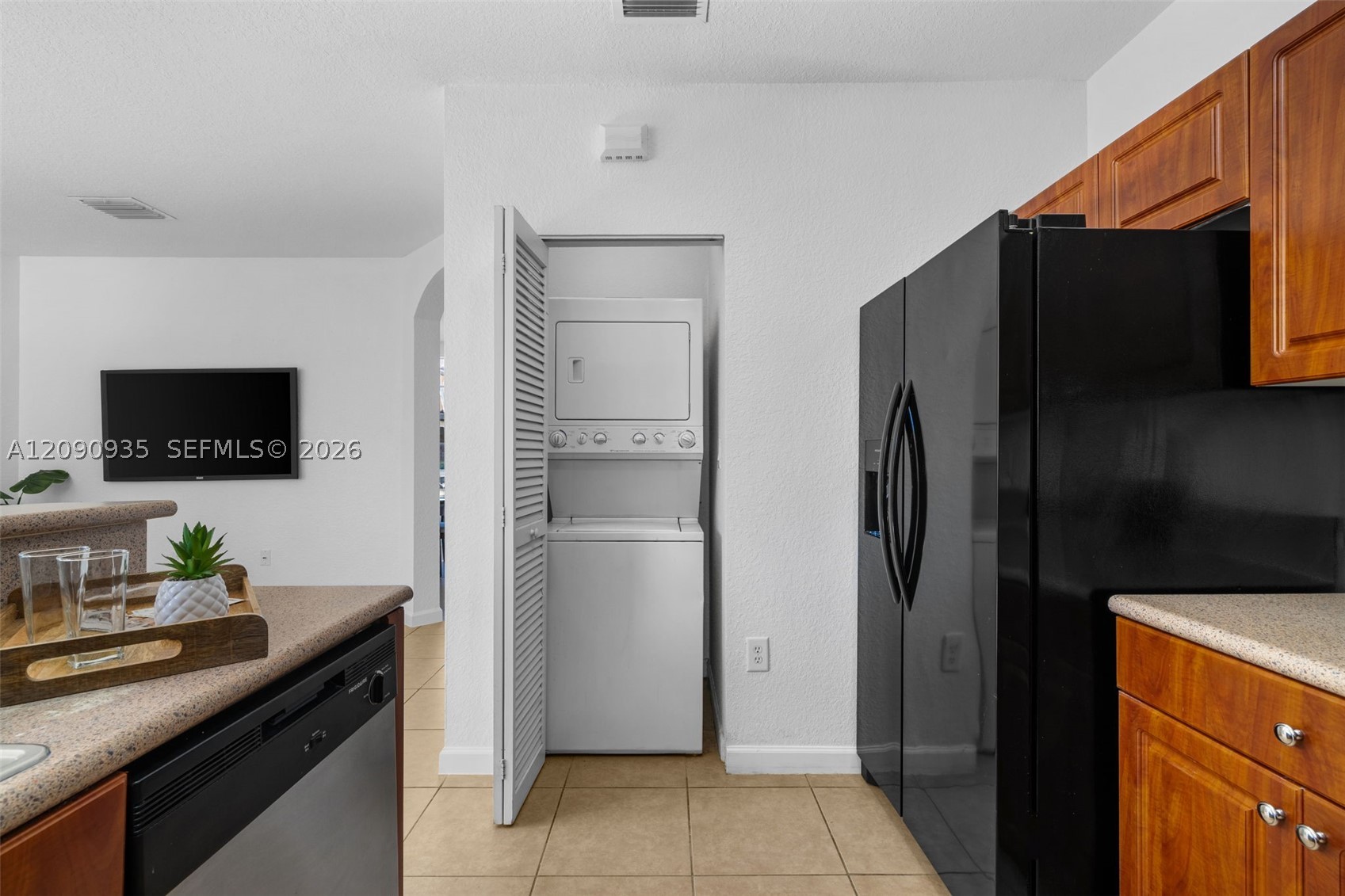 9143 SW 227th St #6, Cutler Bay FL 33190