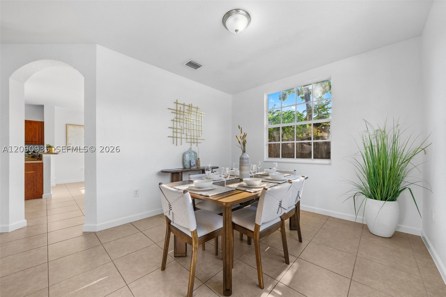 9143 SW 227th St #6, Cutler Bay FL 33190