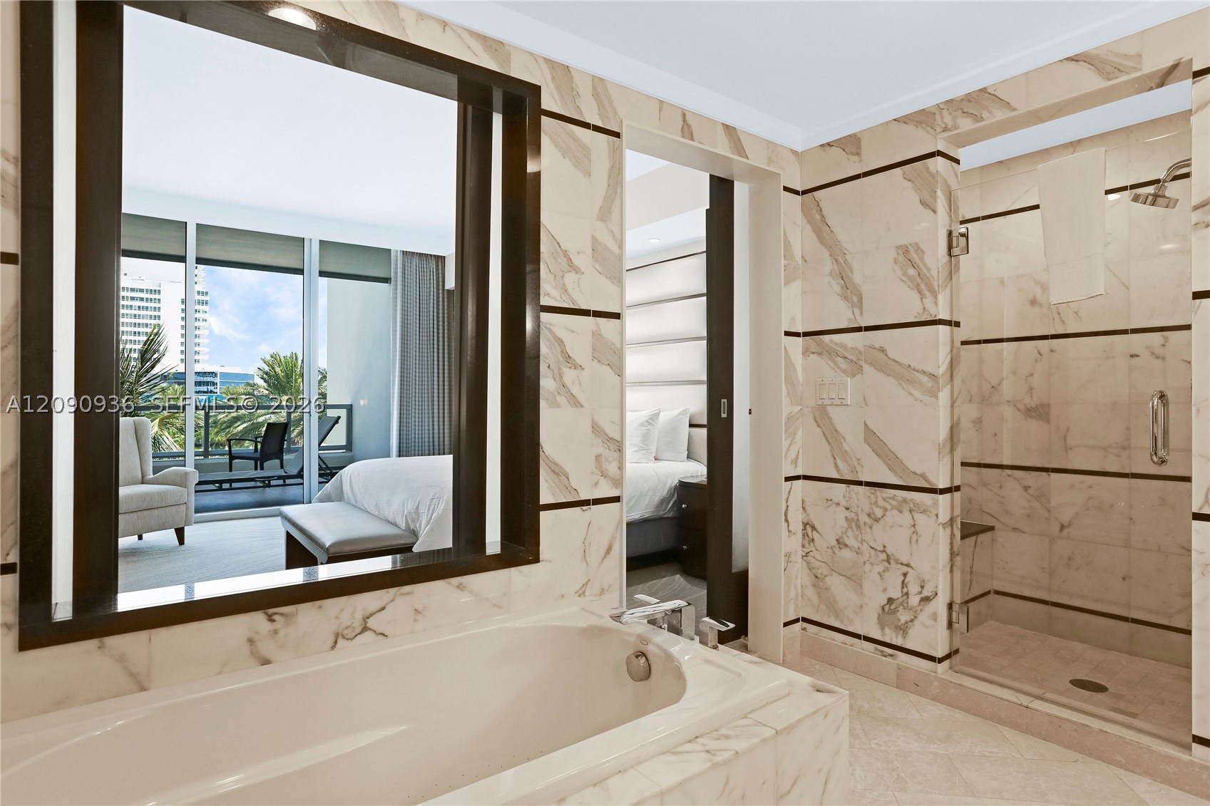4391 Collins Ave #307, Miami Beach FL 33140
