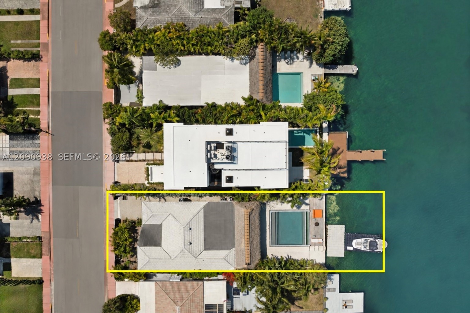 661 86th St, Miami Beach FL 33141