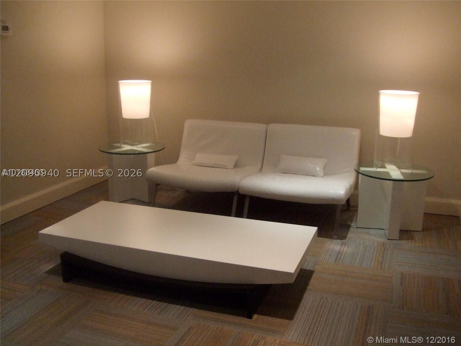 951 Brickell Ave #1009, Miami FL 33131