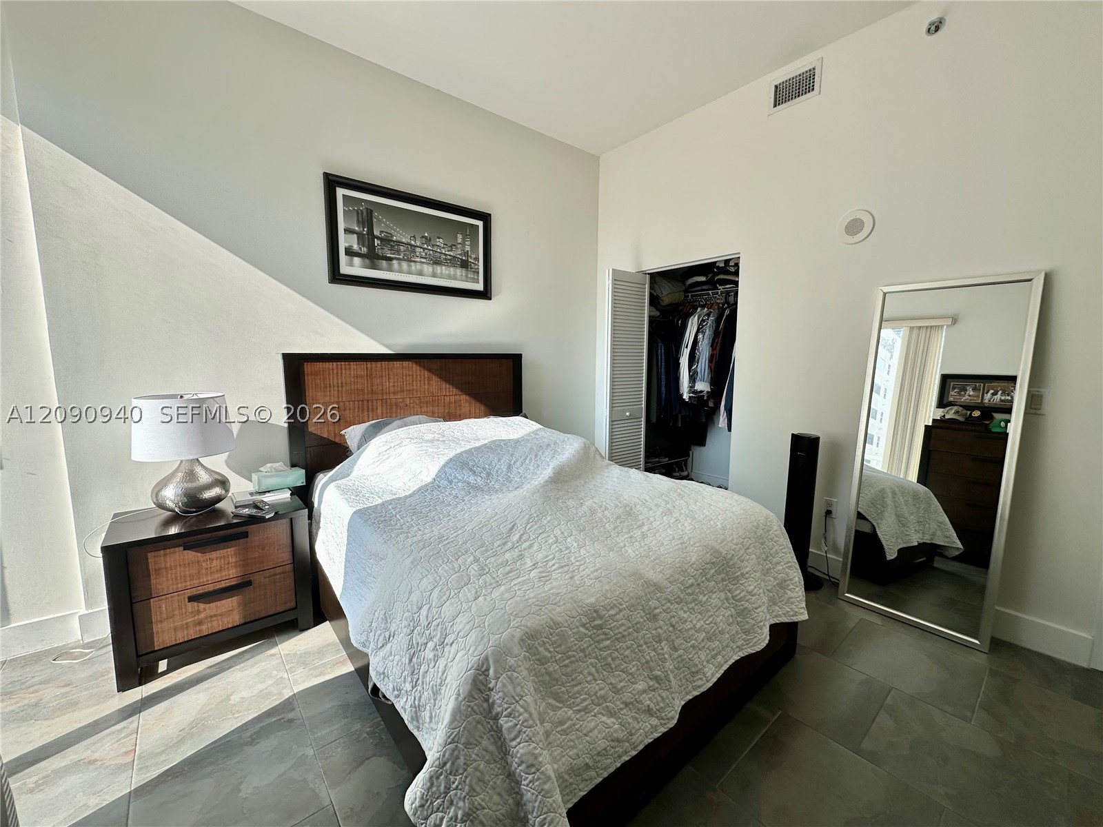 951 Brickell Ave #1009, Miami FL 33131