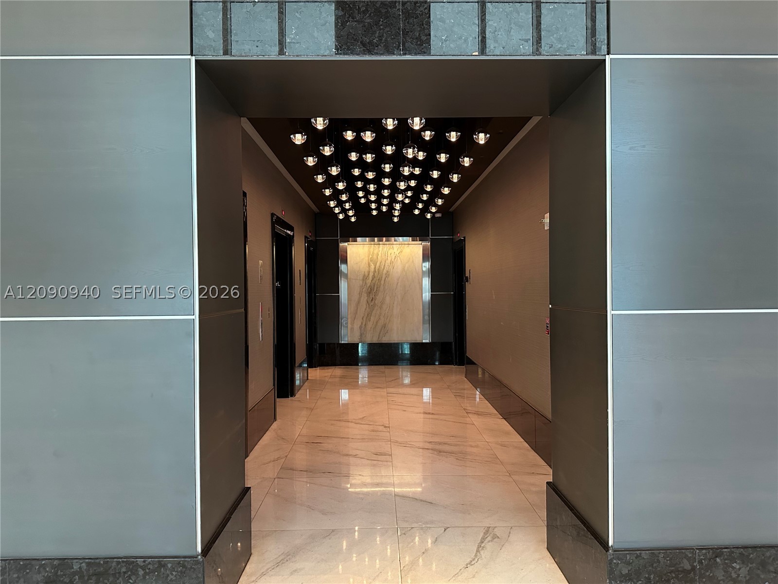 951 Brickell Ave #1009, Miami FL 33131