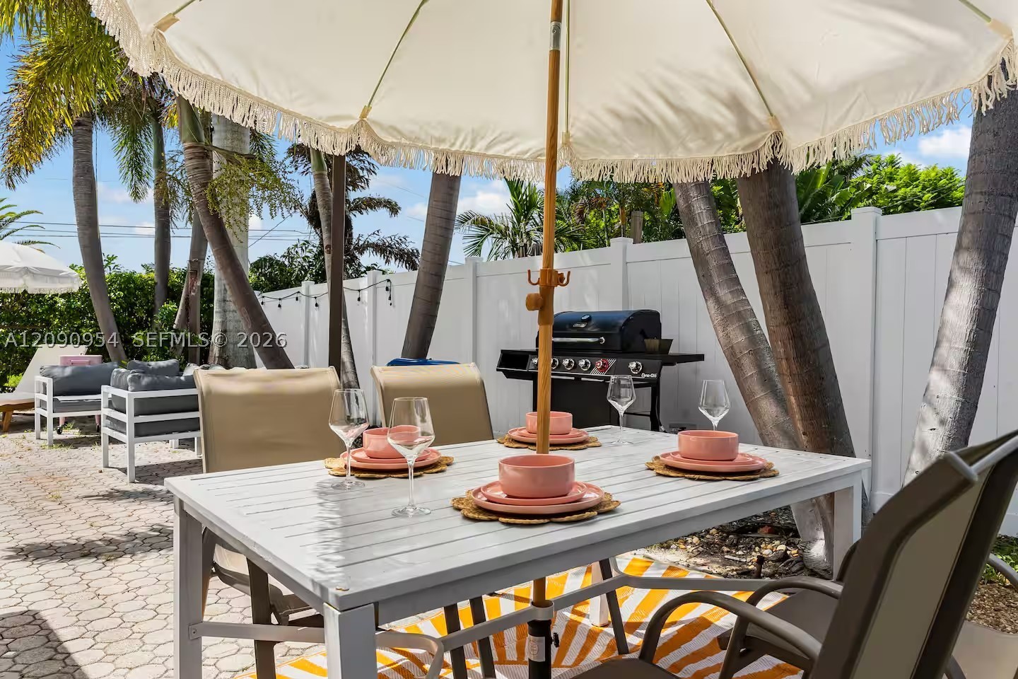 2784 NE 30th St #1, Lighthouse Point FL 33064