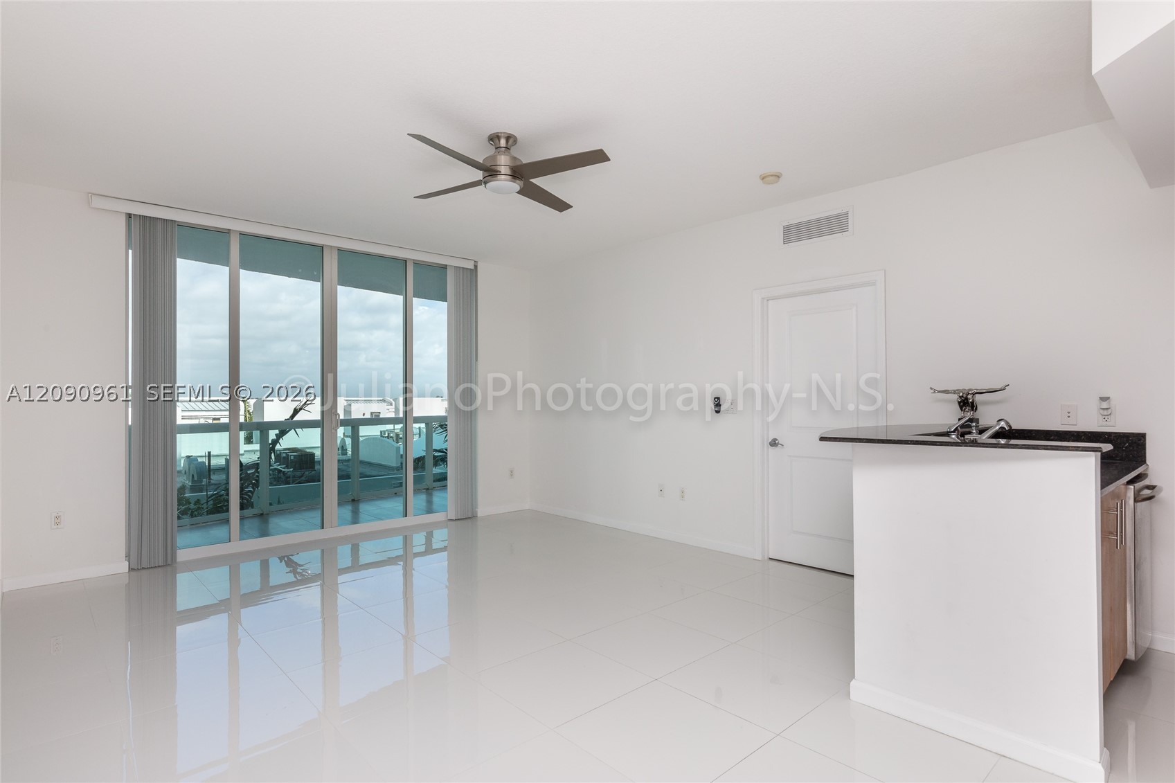 7910 Harbor Island Dr #507, North Bay Village FL 33141