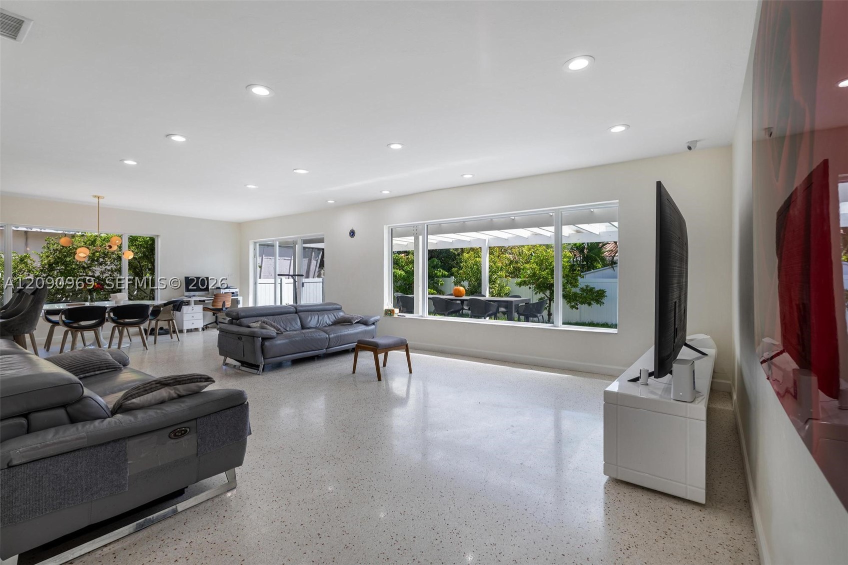 9217 Bay Dr, Surfside FL 33154