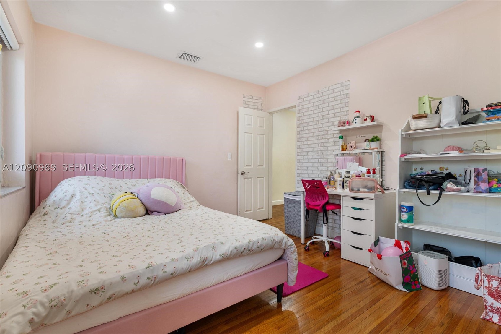 9217 Bay Dr, Surfside FL 33154