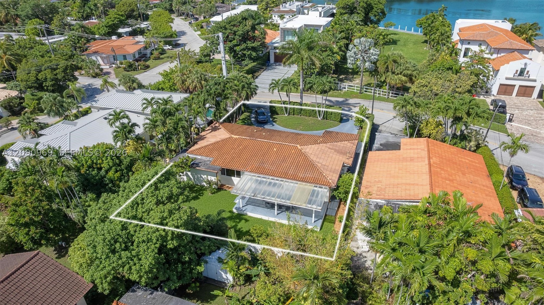 9217 Bay Dr, Surfside FL 33154