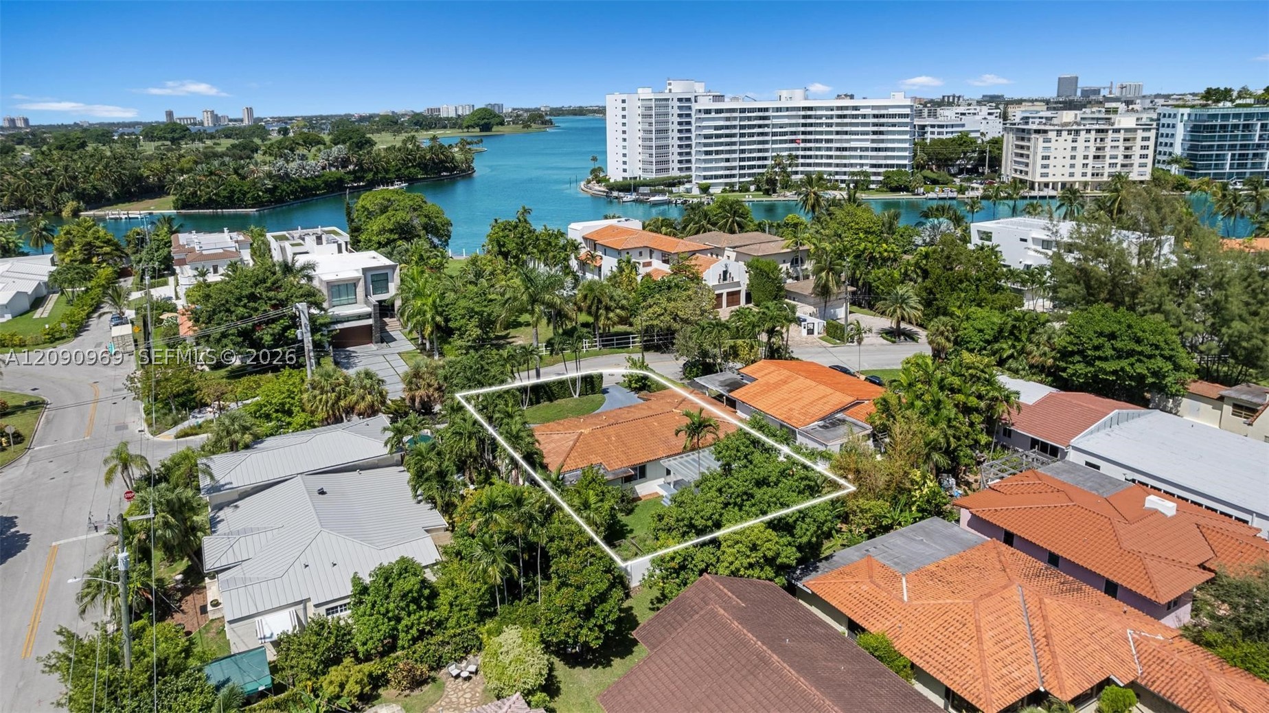 9217 Bay Dr, Surfside FL 33154